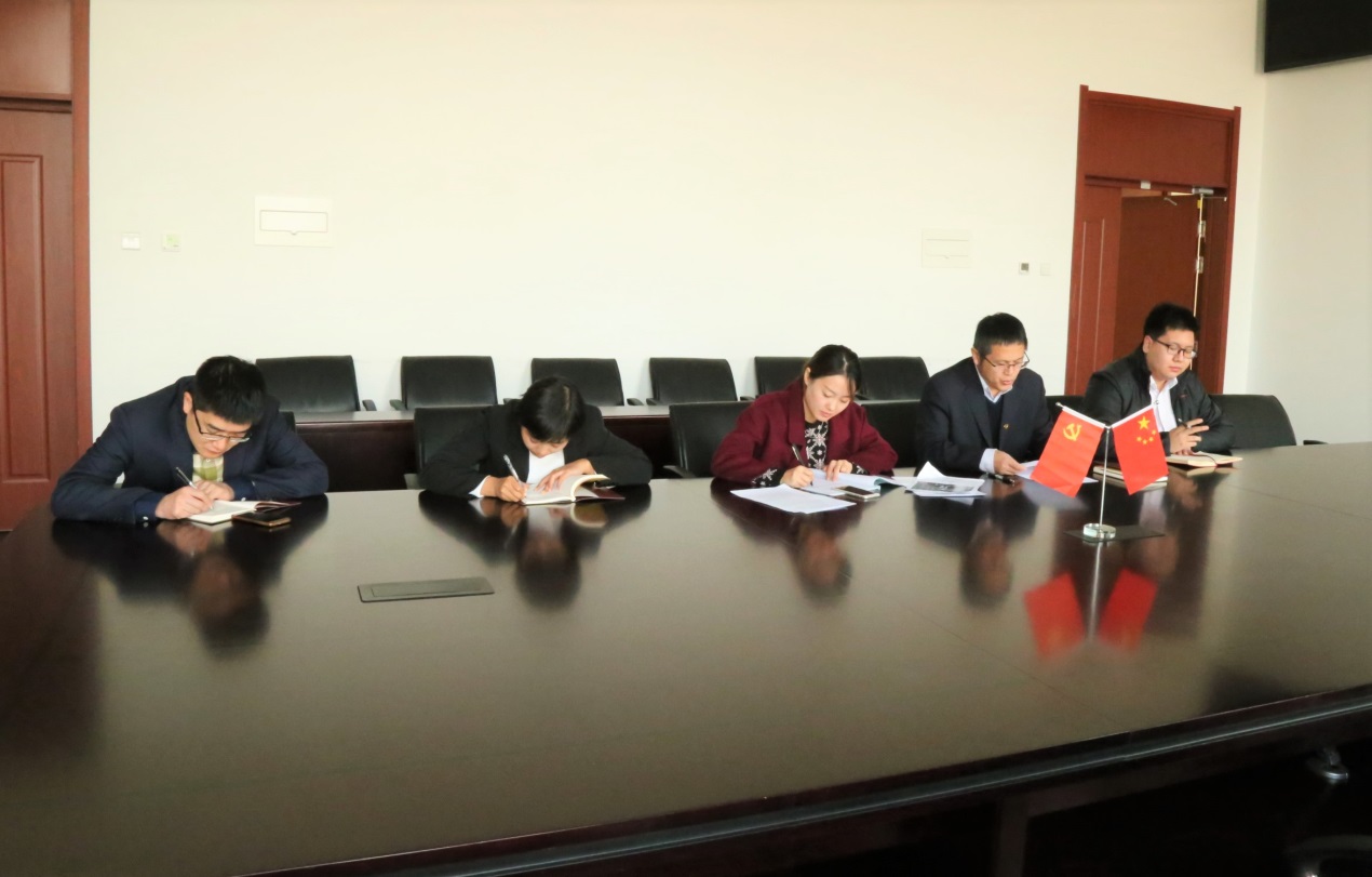 学习十九大1.jpg